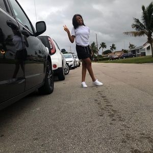 Meet your Posher, Taylor